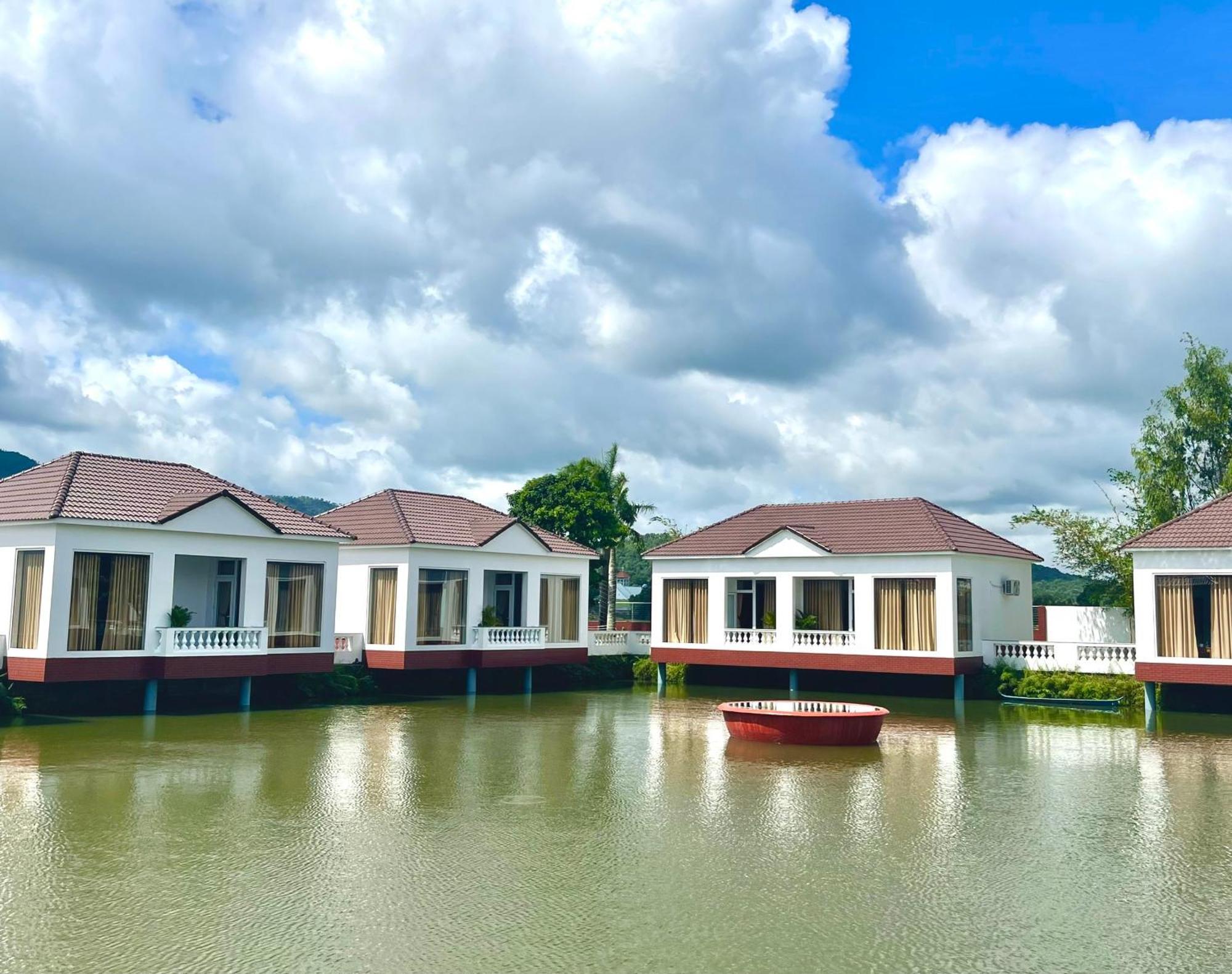 Rong Vang Resort Tri Ton 外观 照片